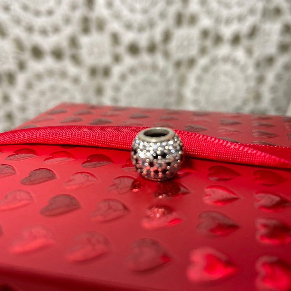 COPY - Diamondelle flower Pandora charm 925 silver